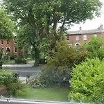 Newly 1 Bedroom renovated apartment